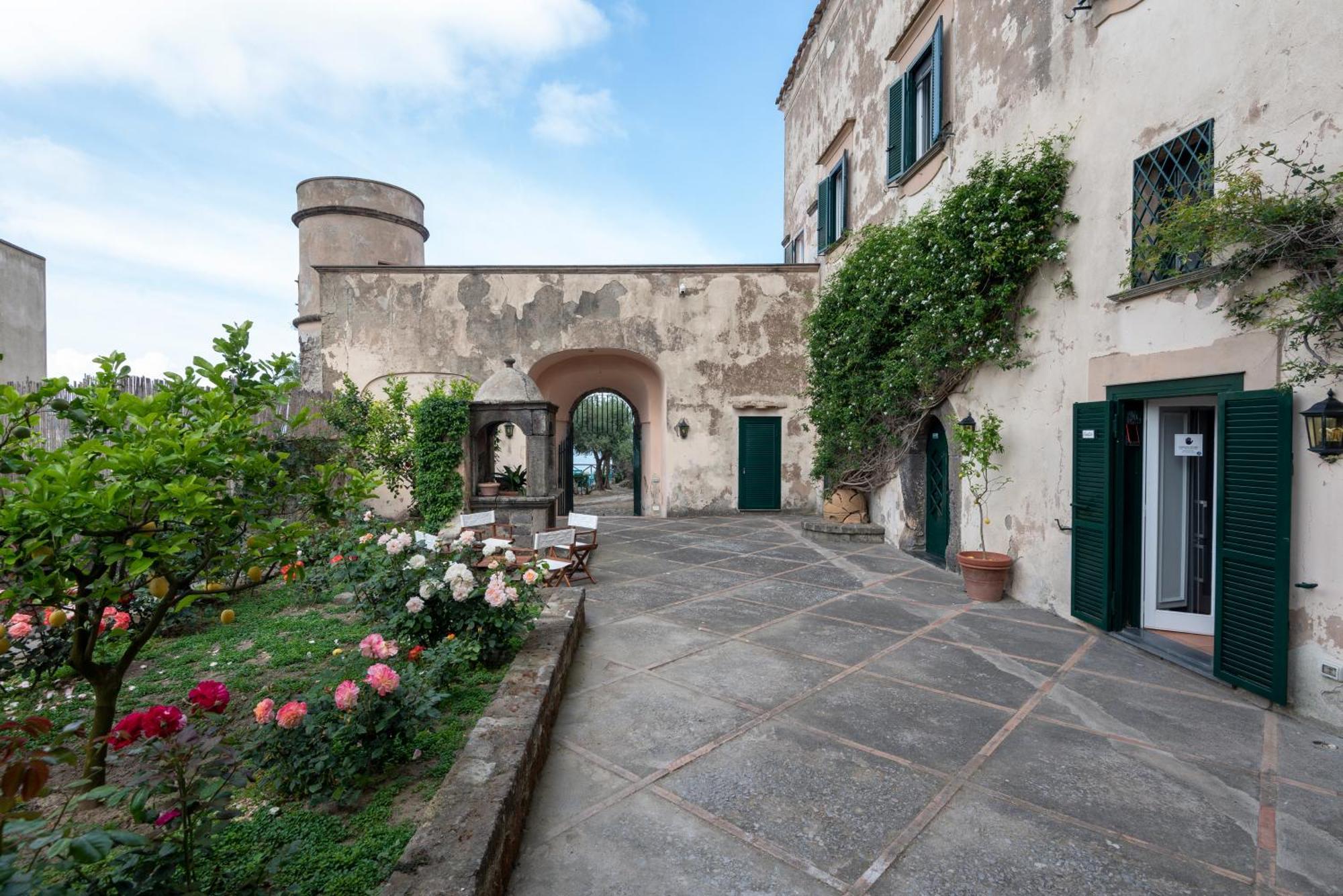 Villa Il Turro Масса-Лубренсе Экстерьер фото